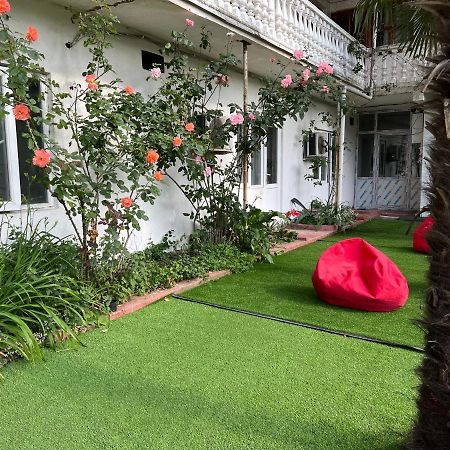 Elite Palace Plus Hotel Batumi Ngoại thất bức ảnh