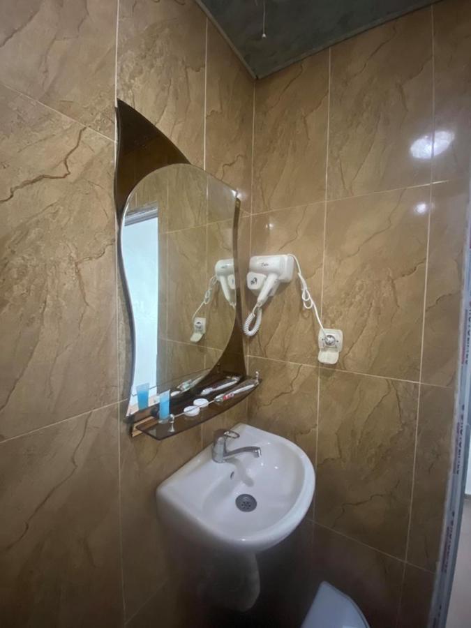 Elite Palace Plus Hotel Batumi Ngoại thất bức ảnh