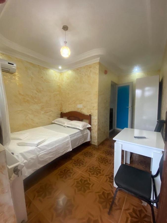 Elite Palace Plus Hotel Batumi Ngoại thất bức ảnh