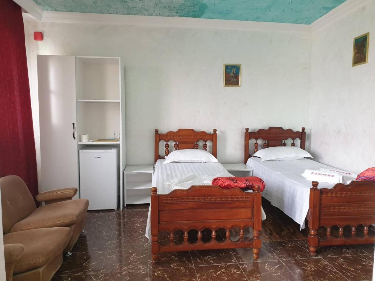 Elite Palace Plus Hotel Batumi Ngoại thất bức ảnh