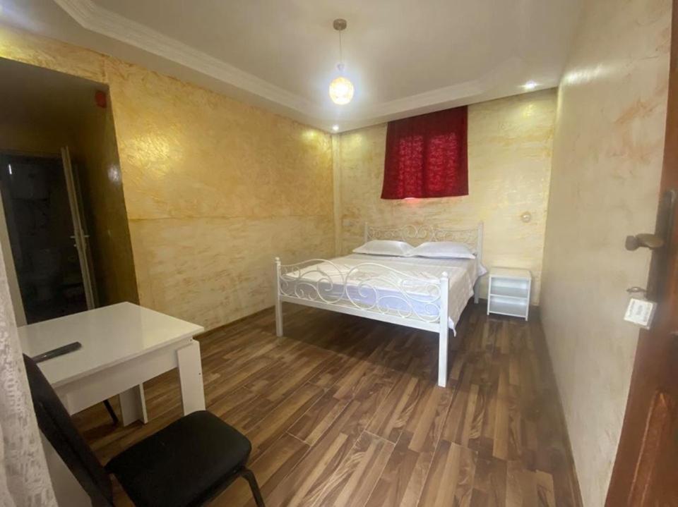 Elite Palace Plus Hotel Batumi Ngoại thất bức ảnh