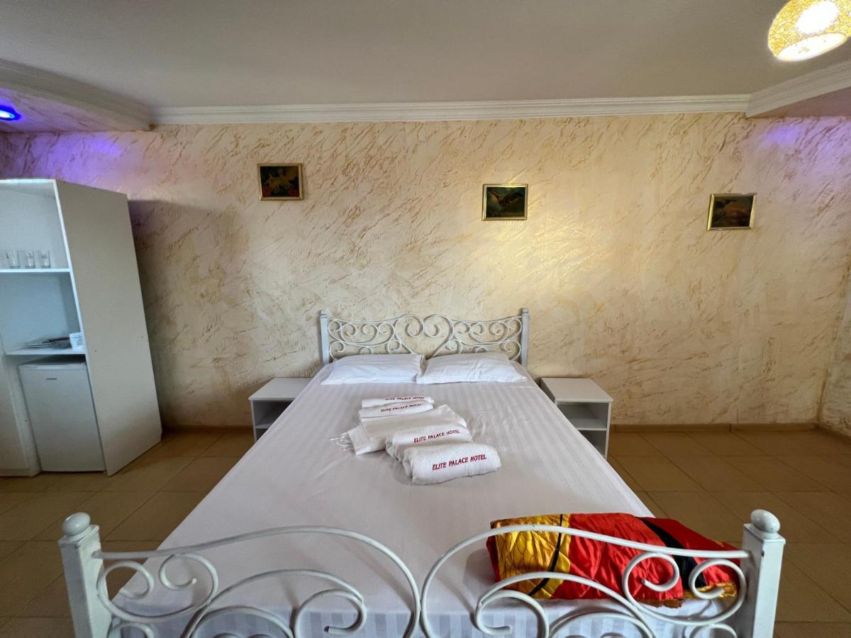 Elite Palace Plus Hotel Batumi Ngoại thất bức ảnh